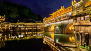 Tour du lịch Trung Quốc: Hà Nội - Phượng Hoàng Cổ Trấn - Trương Gia Giới 4 ngày 3 đêm
