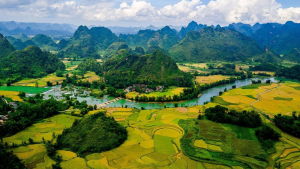 Hà Nội - Trà Lĩnh -  Tp. Tịnh Tây - Nga Tuyền - Phố Cổ Cẩm Tú - Cổ Long Đại Hiệp Cốc  - Hang Pắc Bó - Thác Bản Giốc - 3 Ngày 2 Đêm - KAĐB - Không Cần Hộ Chiếu